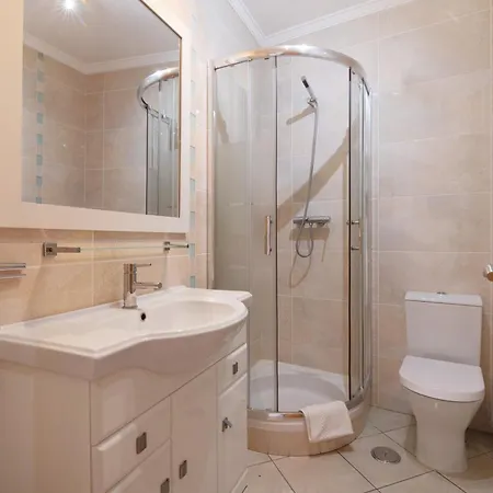 Apartment I
