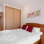 Apartament I